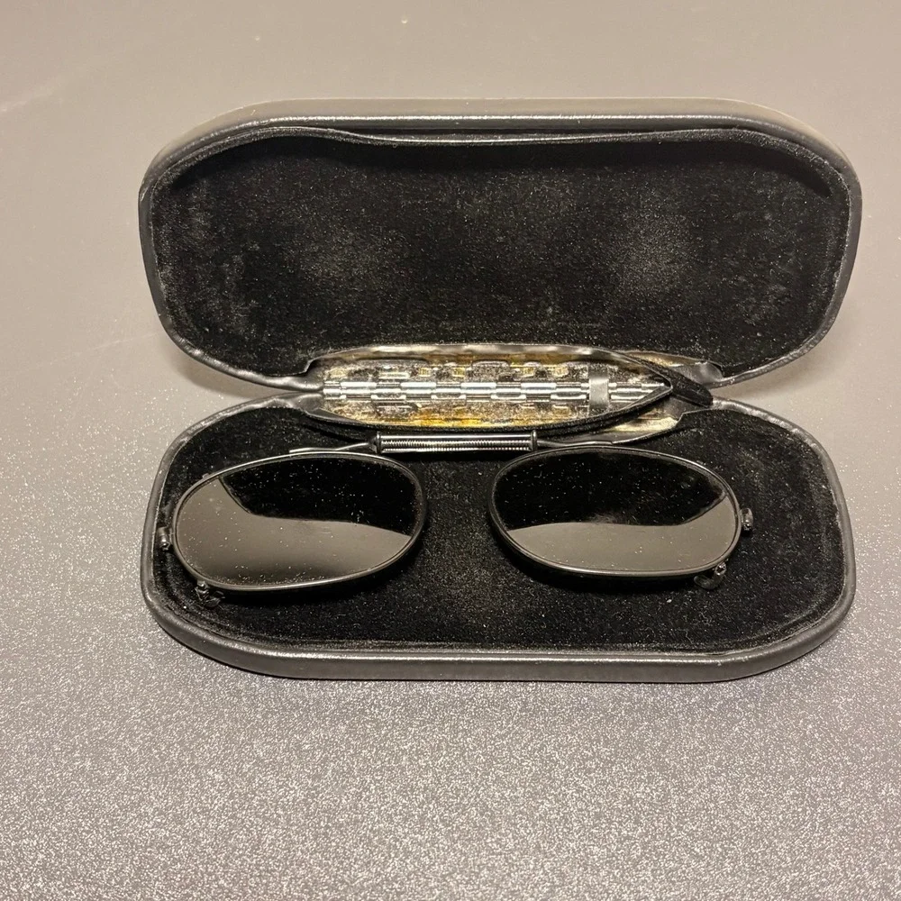 Polar Optics ClipOn Sunglasses Unisex OS Black Excellent Polarized 2 Pairs Case